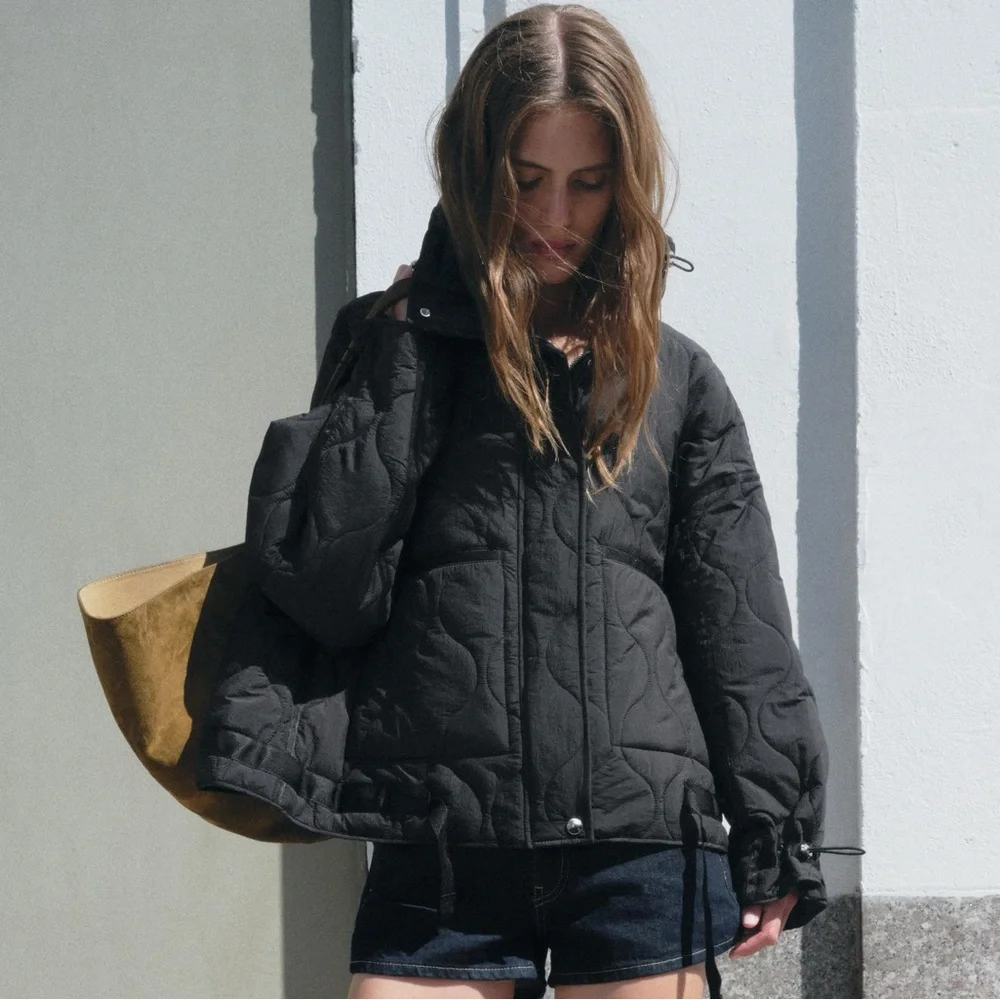 Zara Women's Black Quilted water repellent Jacket fall coat - Picture 4 of 8